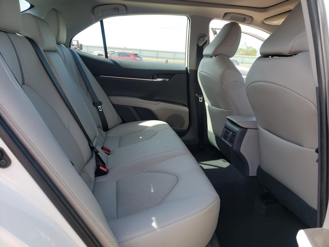 2021 Toyota Camry Xle VIN: 4T1F11AK2MU406305 Lot: 81897955