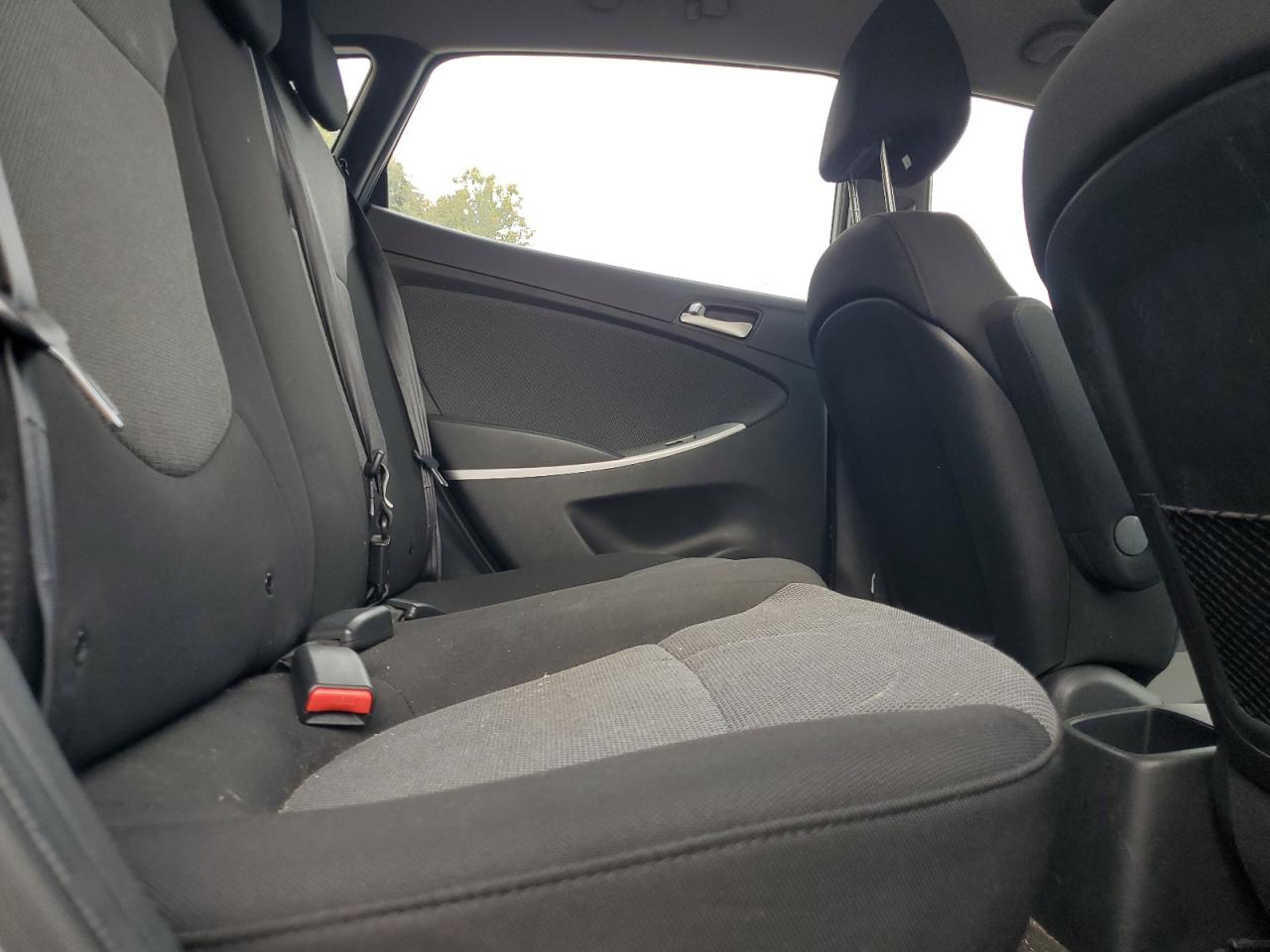 2013 Hyundai Accent Gls VIN: KMHCT5AE7DU131061 Lot: 85678075