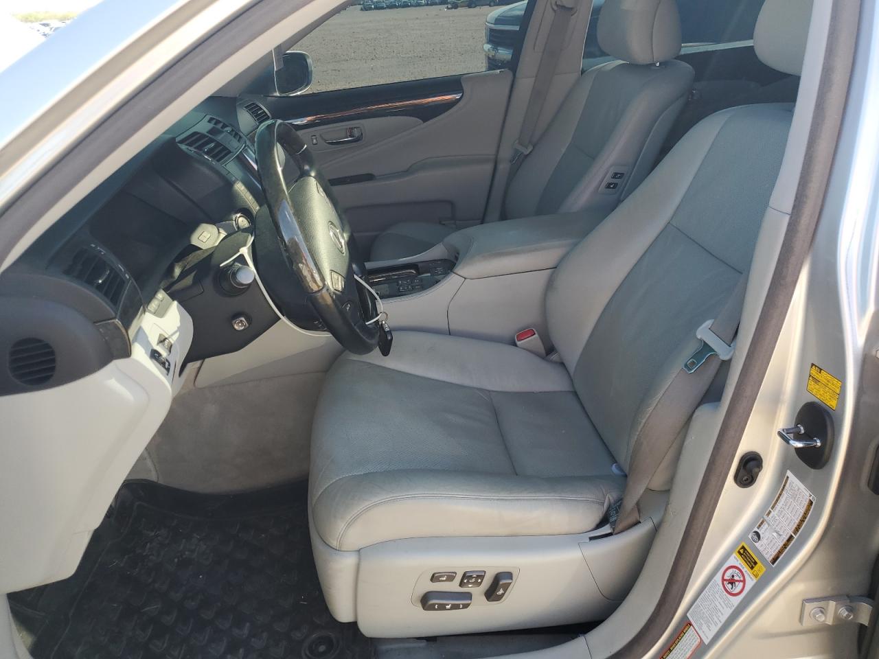 2007 Lexus Ls 460L VIN: JTHGL46F875007038 Lot: 90307885