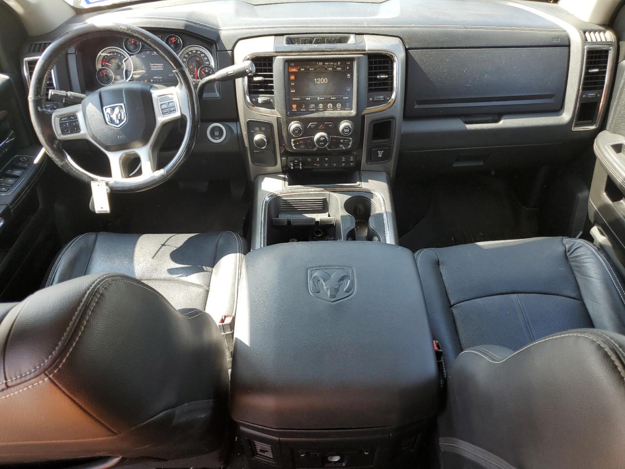 2018 Ram 2500 Laramie VIN: 3C6UR5FJ7JG205114 Lot: 82783365