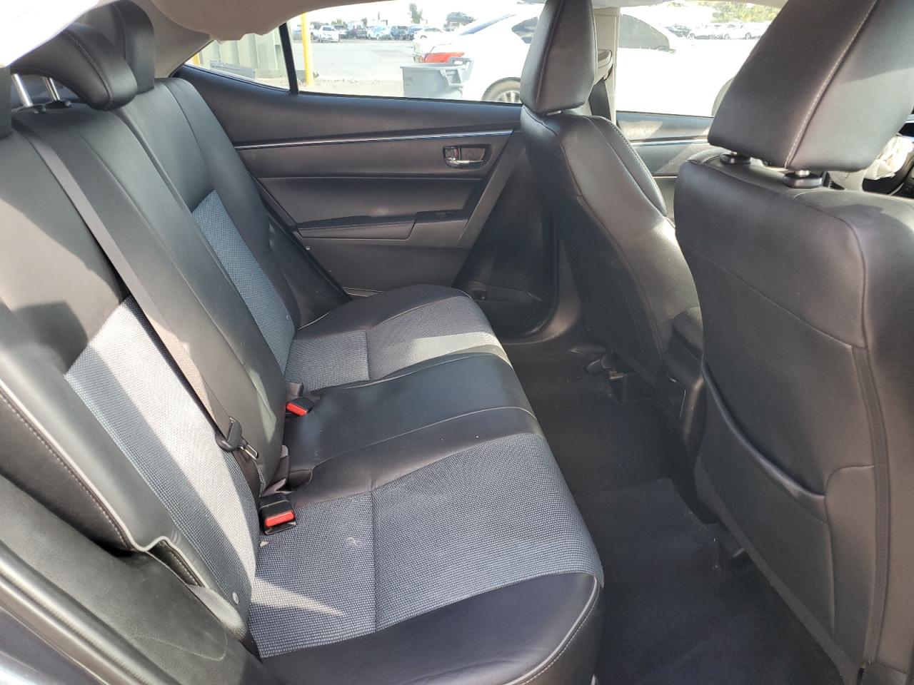 2014 Toyota Corolla L VIN: 5YFBURHE1EP113440 Lot: 90523185