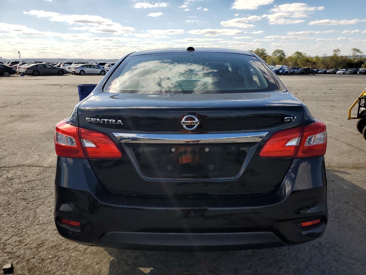 2016 Nissan Sentra S VIN: 3N1AB7AP5GL639140 Lot: 82399375