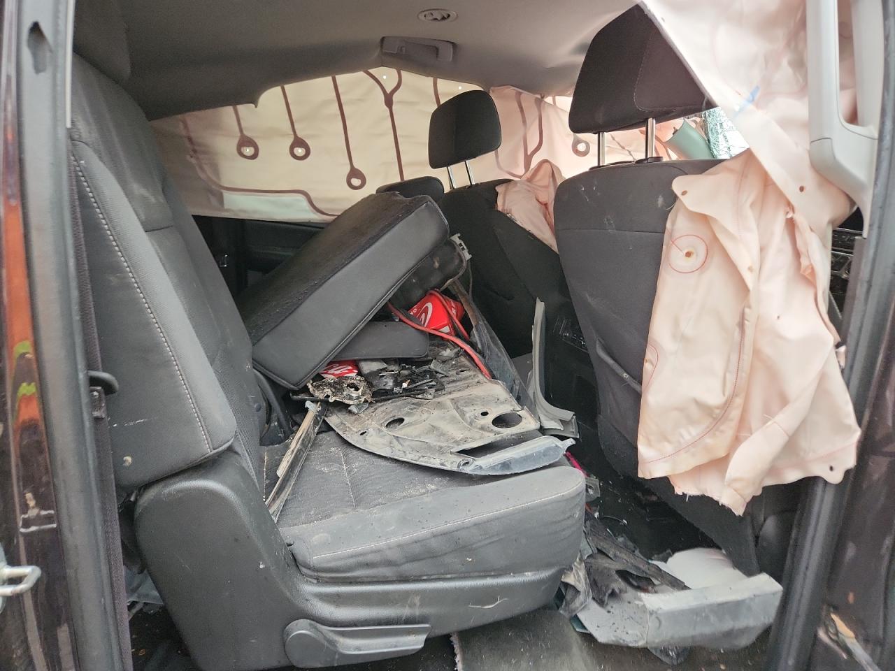 2016 Chevrolet Suburban C1500 Ls VIN: 1GNSCGKC0GR282993 Lot: 85730855