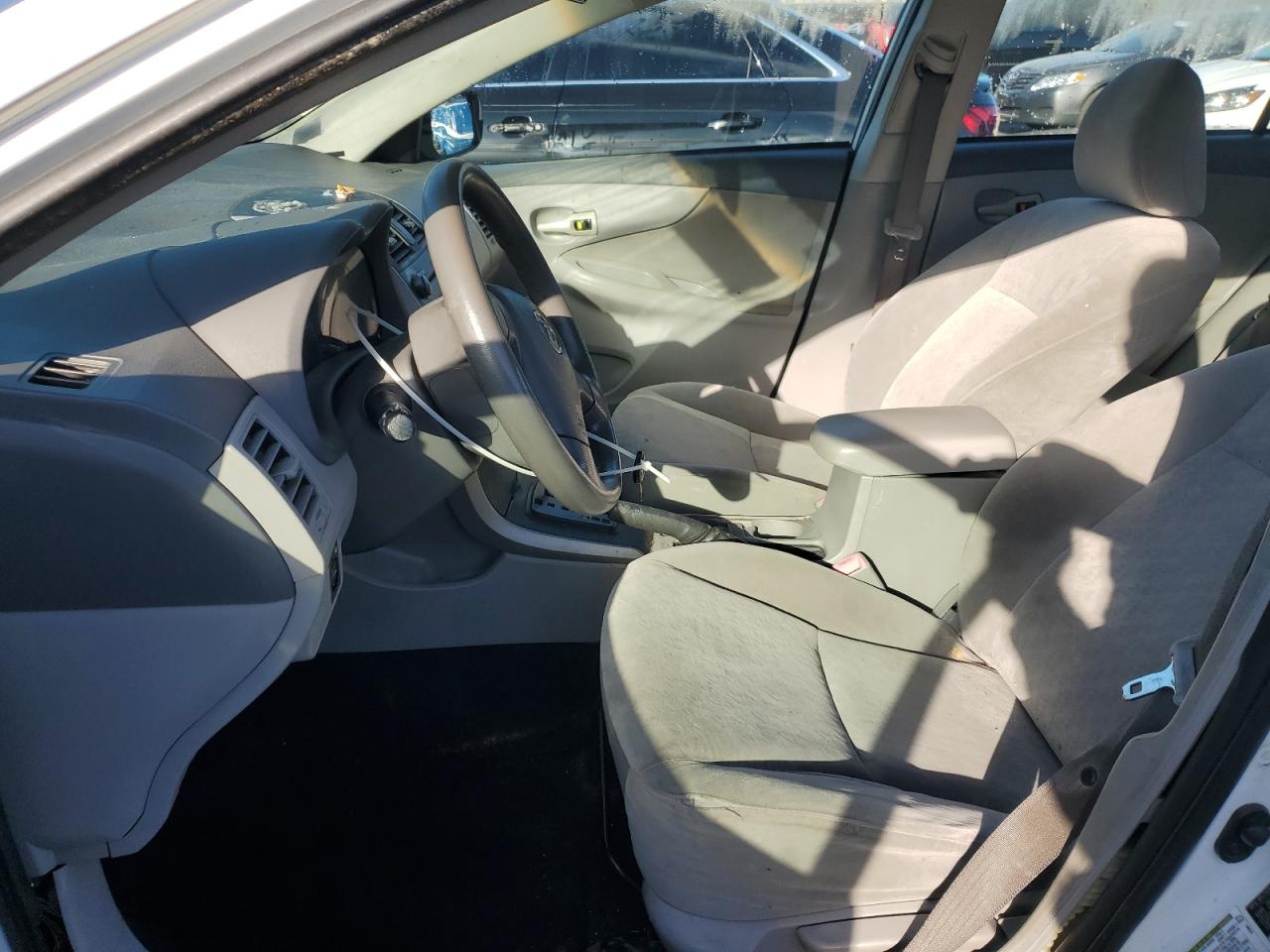 2009 Toyota Corolla Base VIN: 2T1BU40E99C164477 Lot: 85130355