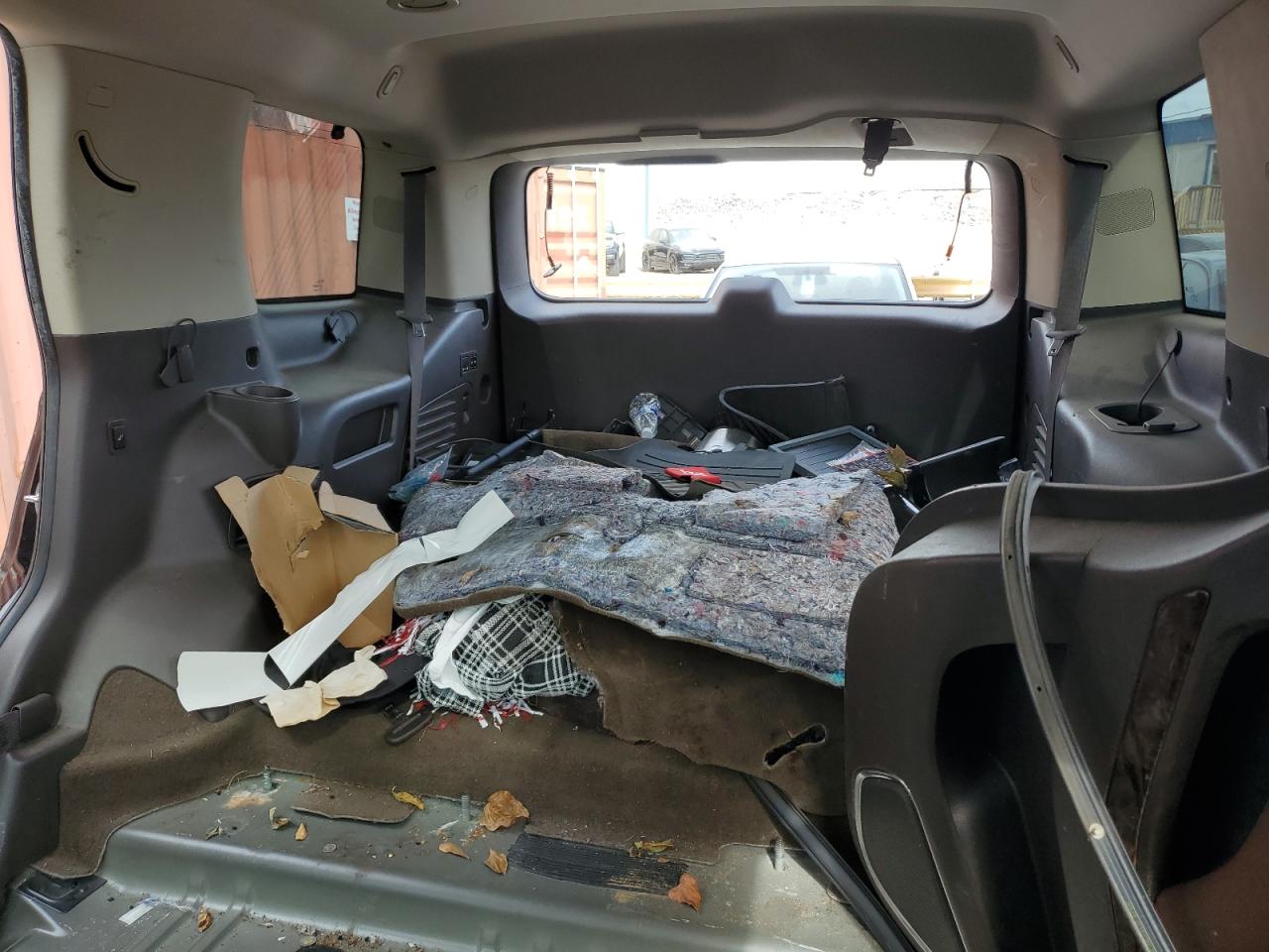 2015 Chevrolet Tahoe C1500 Ltz VIN: 1GNSCCKC9FR567893 Lot: 85197825