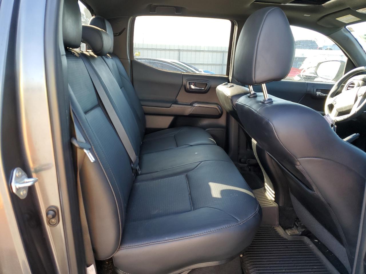 2021 Toyota Tacoma Double Cab VIN: 3TMCZ5AN2MM387969 Lot: 86900485