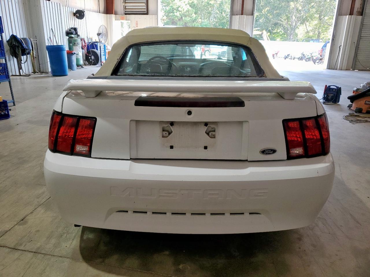 2001 Ford Mustang VIN: 1FAFP44451F241227 Lot: 85741705