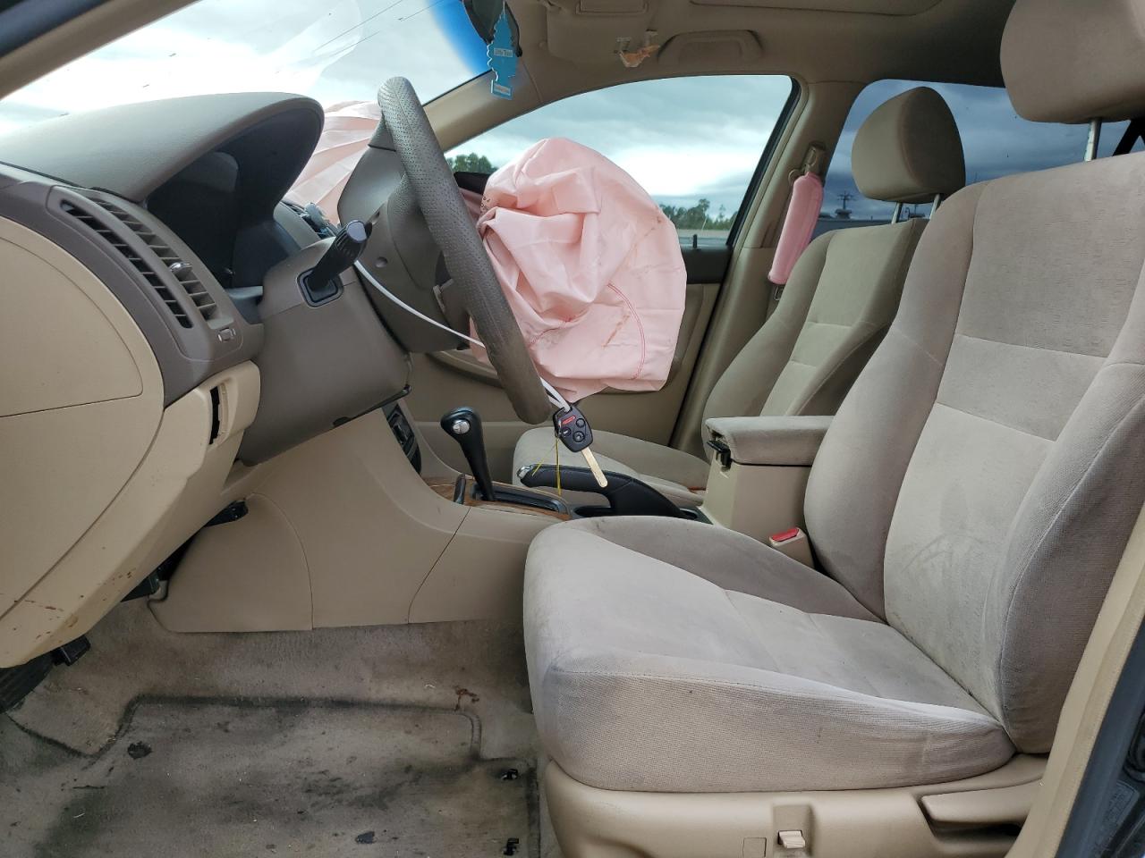 2003 Honda Accord Ex VIN: JHMCM56603C039179 Lot: 82003685