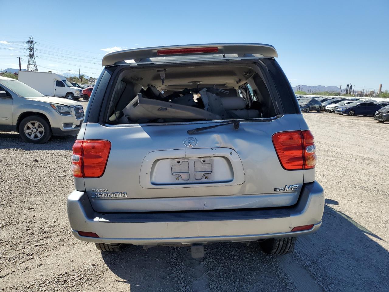 2001 Toyota Sequoia Limited VIN: 5TDZT38A11S007745 Lot: 81980815