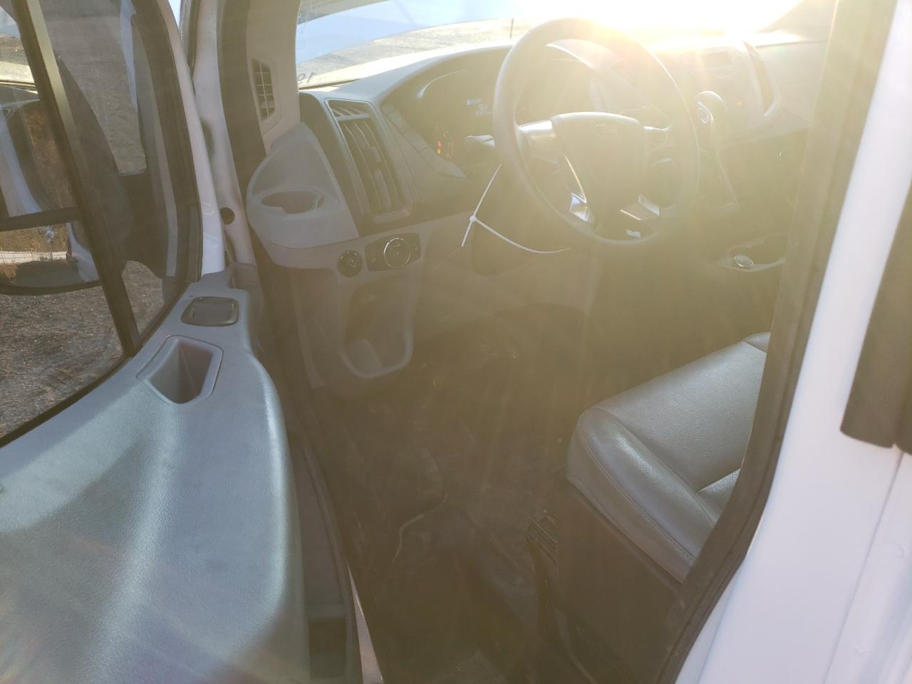 2019 Ford Transit T-250 VIN: 1FTYR2CM7KKB09713 Lot: 90405555