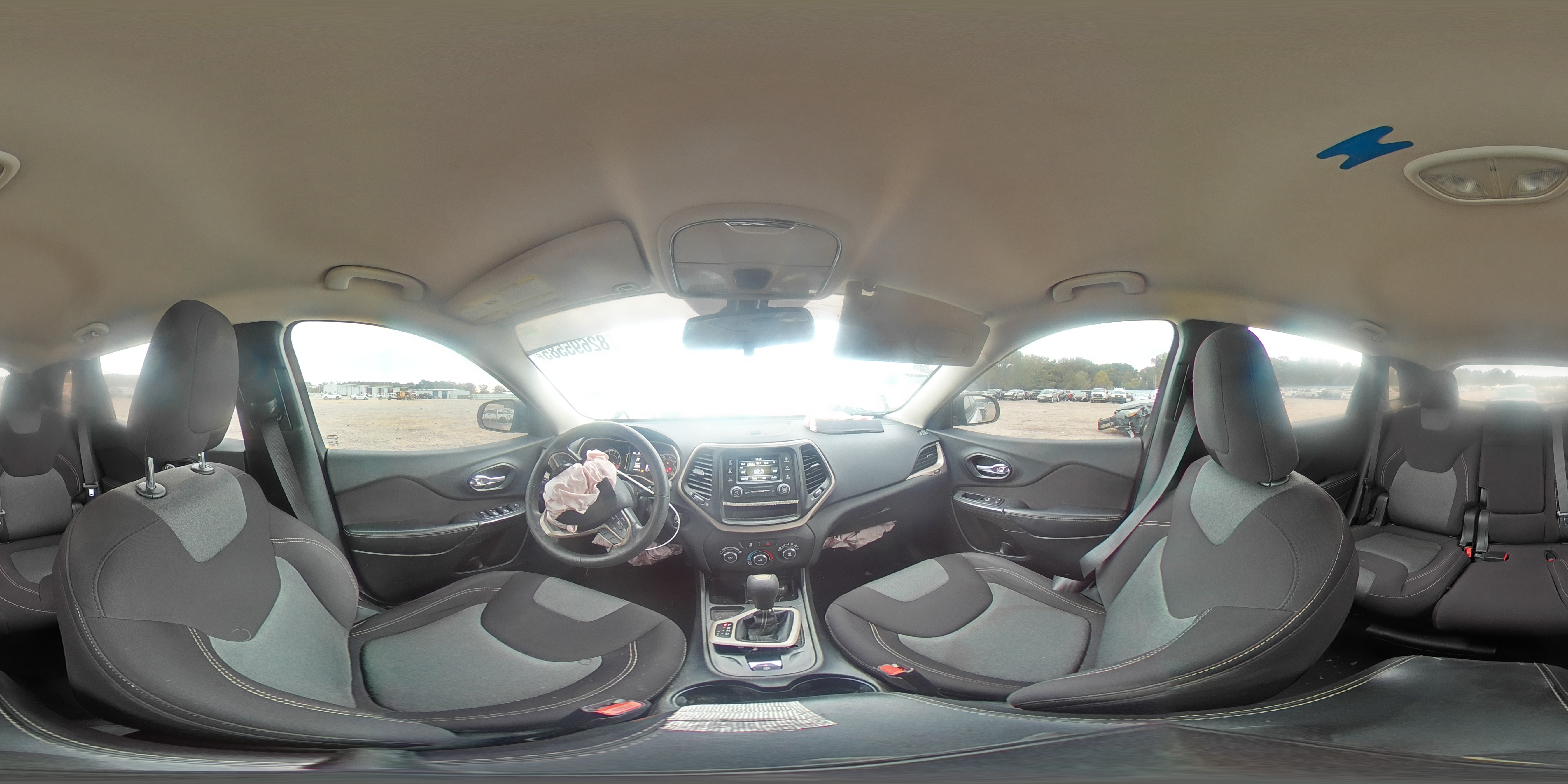 2015 Jeep Cherokee Sport VIN: 1C4PJLAB1FW689484 Lot: 82695585