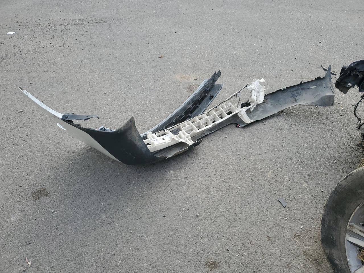 2015 Chevrolet Traverse Lt VIN: 1GNKRGKD8FJ336335 Lot: 82665855