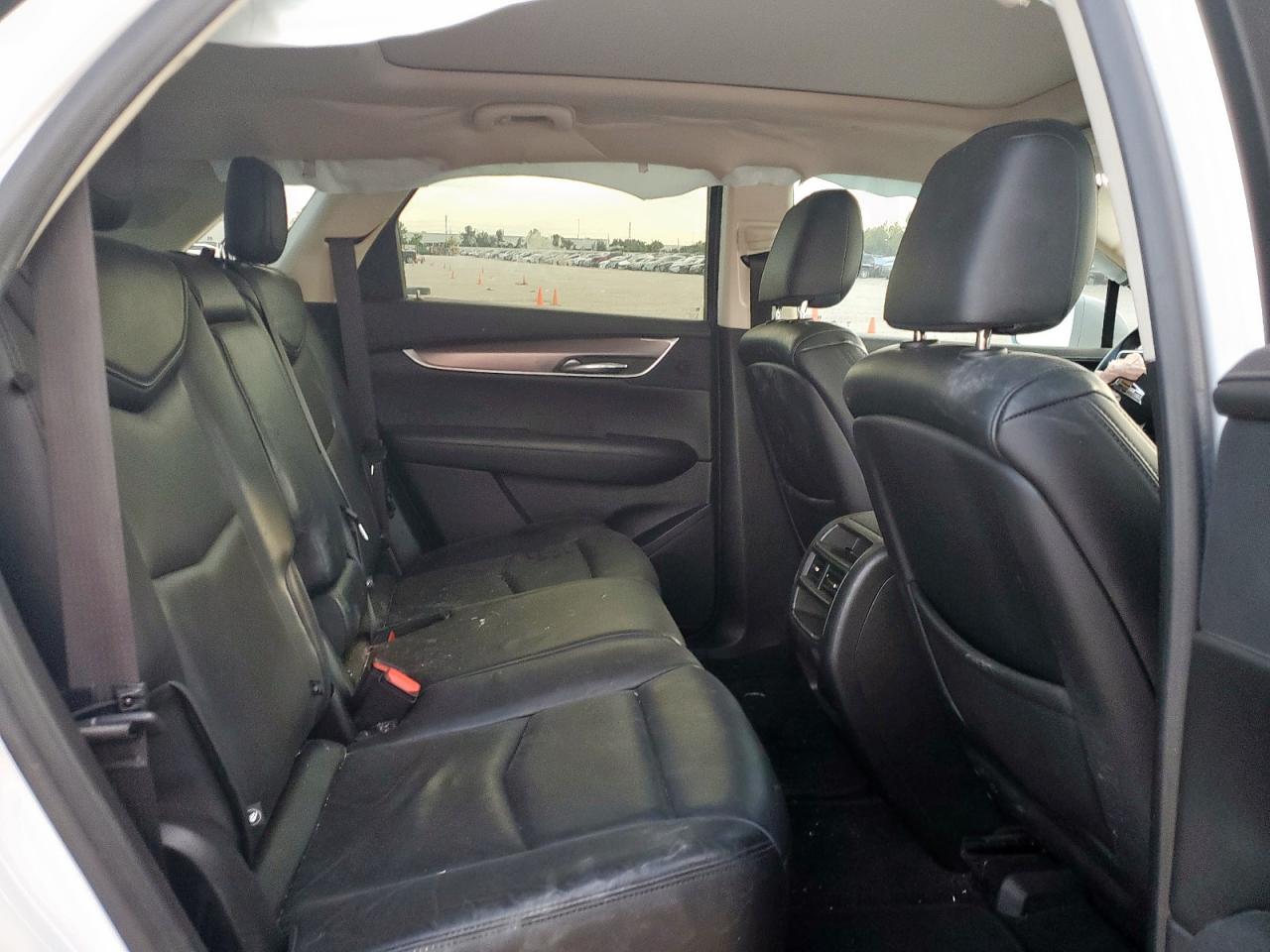 2019 Cadillac Xt5 Luxury VIN: 1GYKNCRS6KZ199774 Lot: 92817745