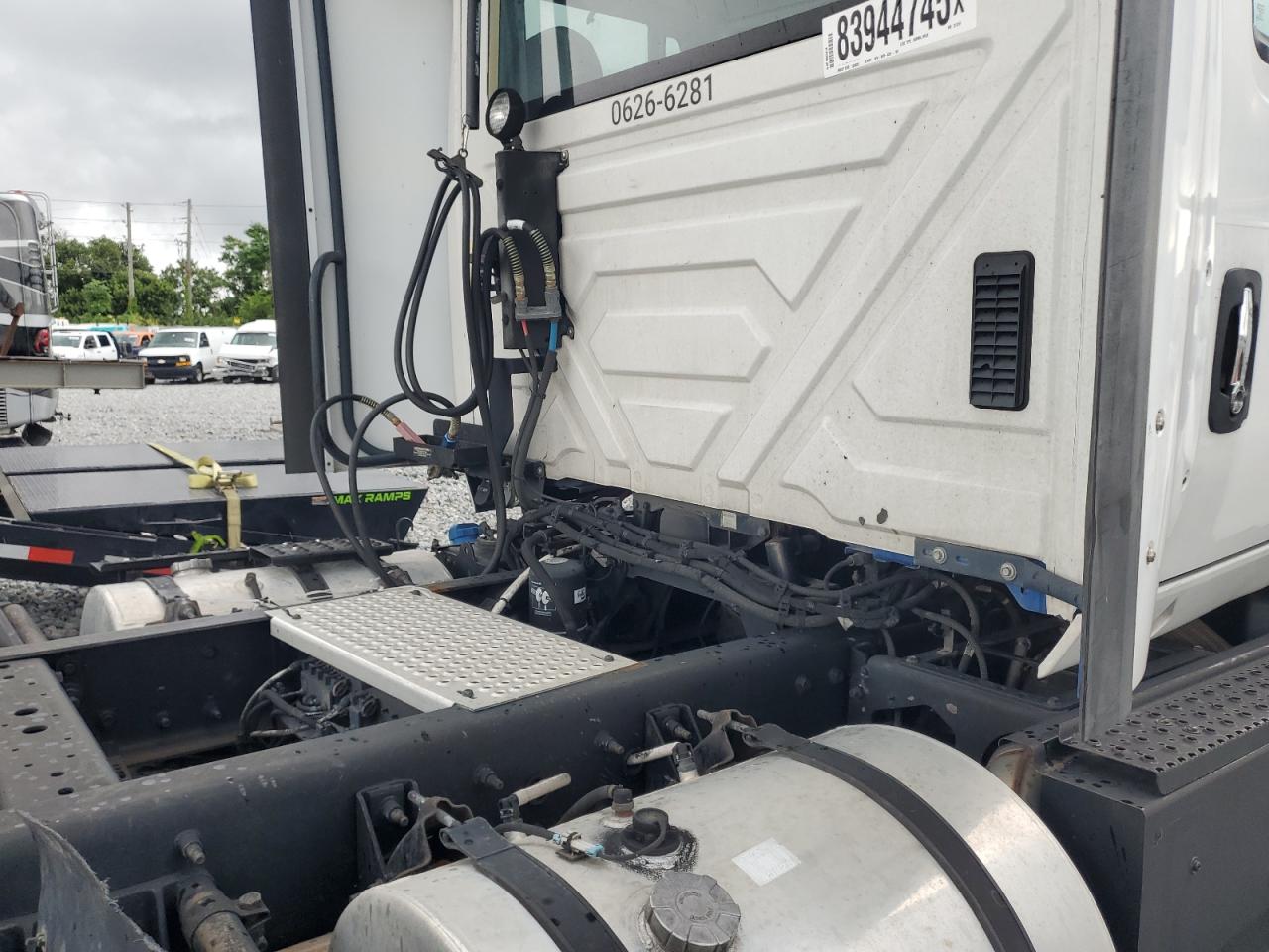 2016 International Prostar Semi Truck VIN: 3HCDJAPR6GL377019 Lot: 83944745