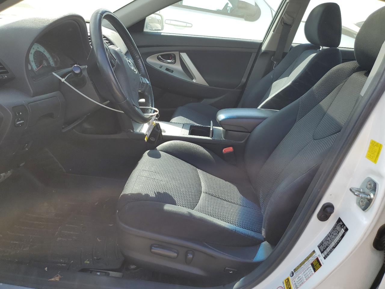 2011 Toyota Camry Base VIN: 4T1BF3EK0BU695316 Lot: 84948705