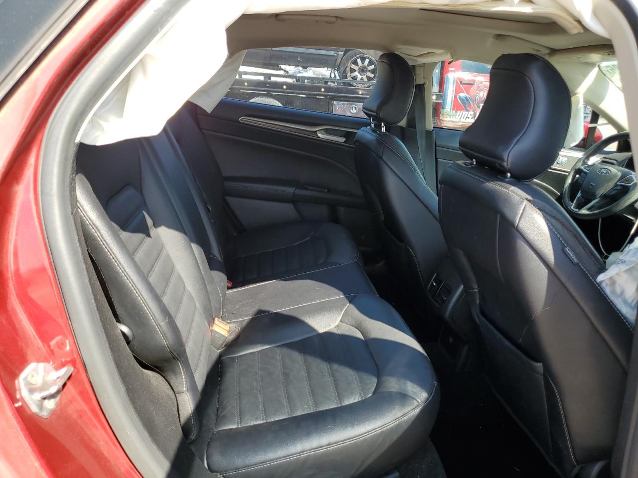 2017 Ford Fusion Se VIN: 3FA6P0HD0HR378902 Lot: 82196485