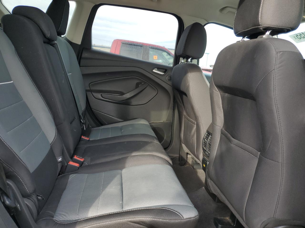 2015 Ford Escape Se VIN: 1FMCU9GX4FUB21023 Lot: 82343455