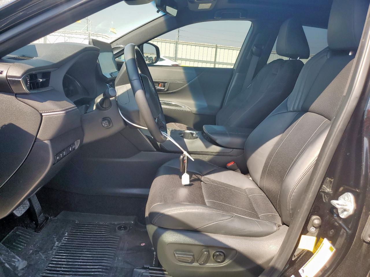 2021 Toyota Venza Le VIN: JTEAAAAH9MJ027267 Lot: 84749535