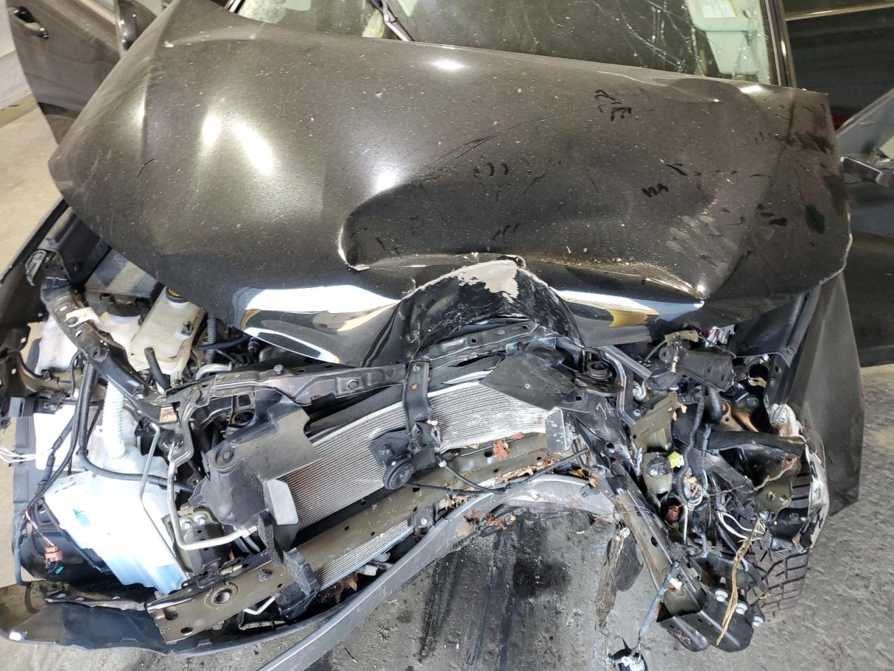 2017 Toyota Rav4 Xle VIN: 2T3RFREV2HW595634 Lot: 85140055