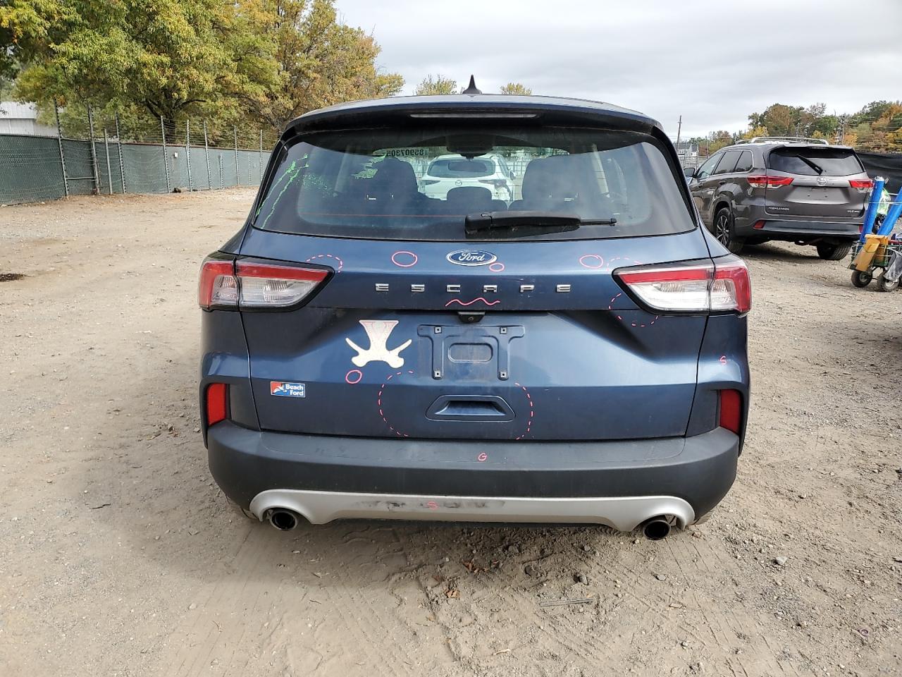 2020 Ford Escape S VIN: 1FMCU0F60LUC57228 Lot: 85907305