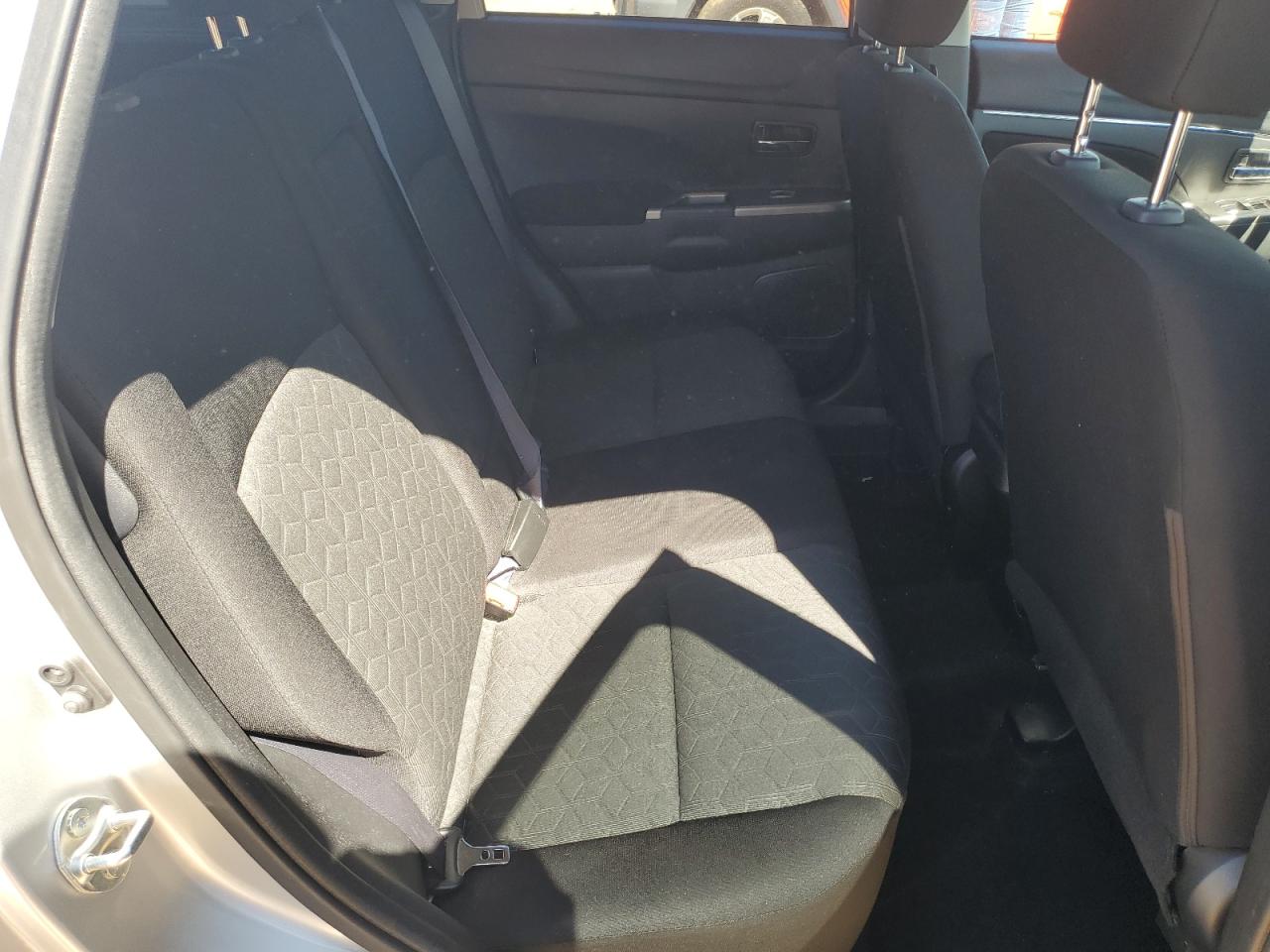 2020 Mitsubishi Outlander Sport Es VIN: JA4AR3AU5LU002721 Lot: 84302775