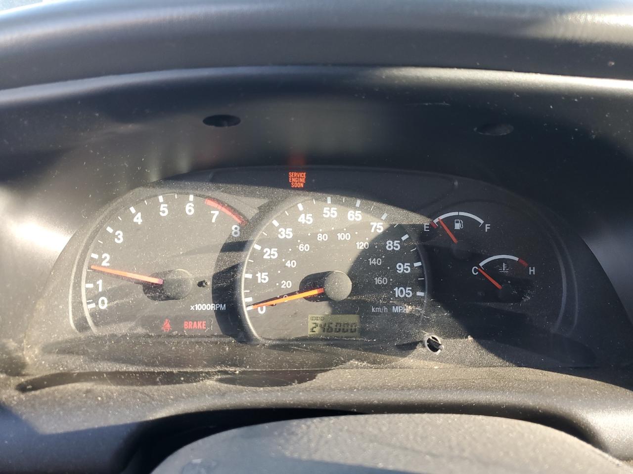 2001 Suzuki Grand Vitara Xl7 Touring VIN: JS3TY92V914104825 Lot: 85203955