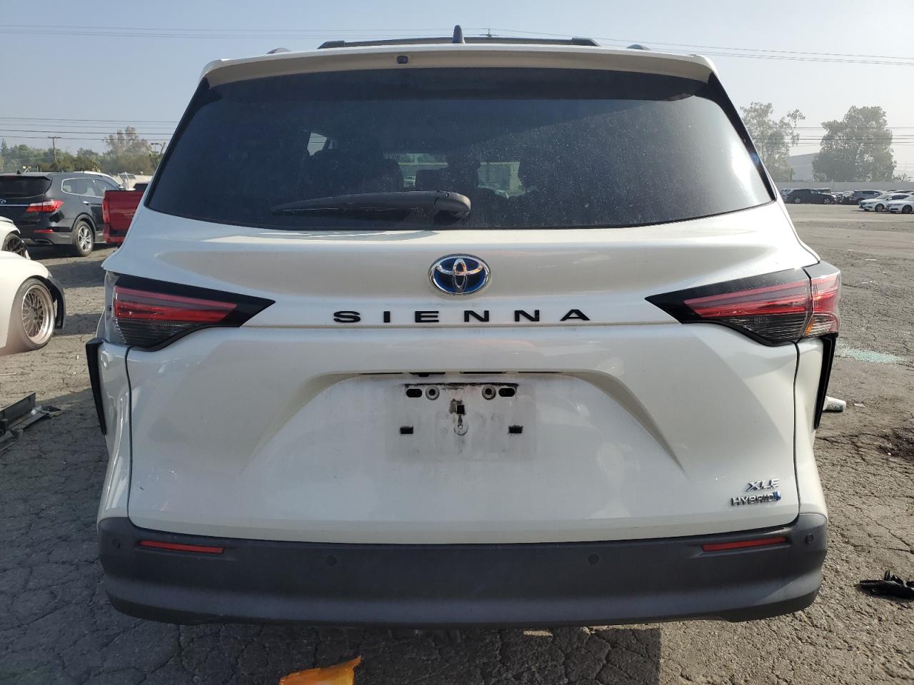 2021 Toyota Sienna Xle VIN: 5TDYRKEC8MS058528 Lot: 82712445