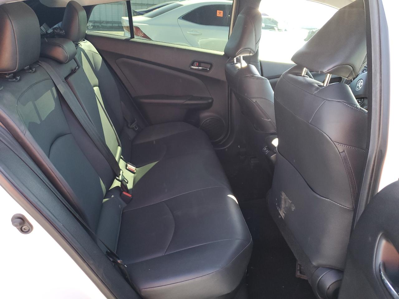 2020 Toyota Prius L VIN: JTDKARFU8L3111418 Lot: 85869085