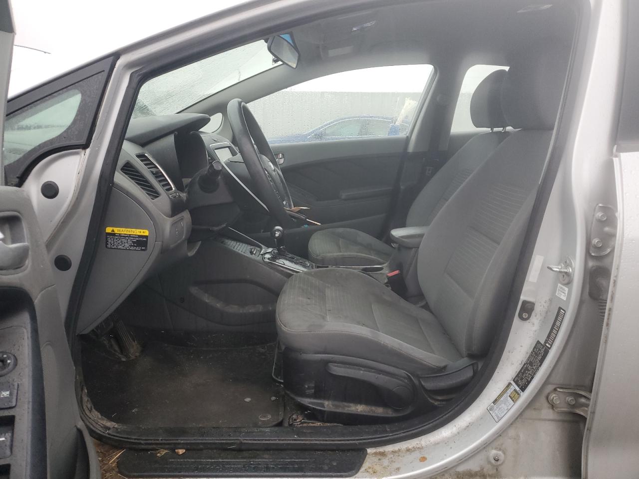 2018 Kia Forte Lx VIN: 3KPFL4A73JE175260 Lot: 90864725