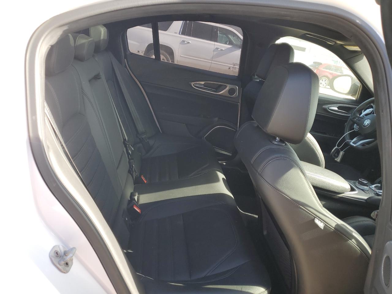 2022 Alfa Romeo Giulia Super VIN: ZARFANBN5N7665638 Lot: 84387725