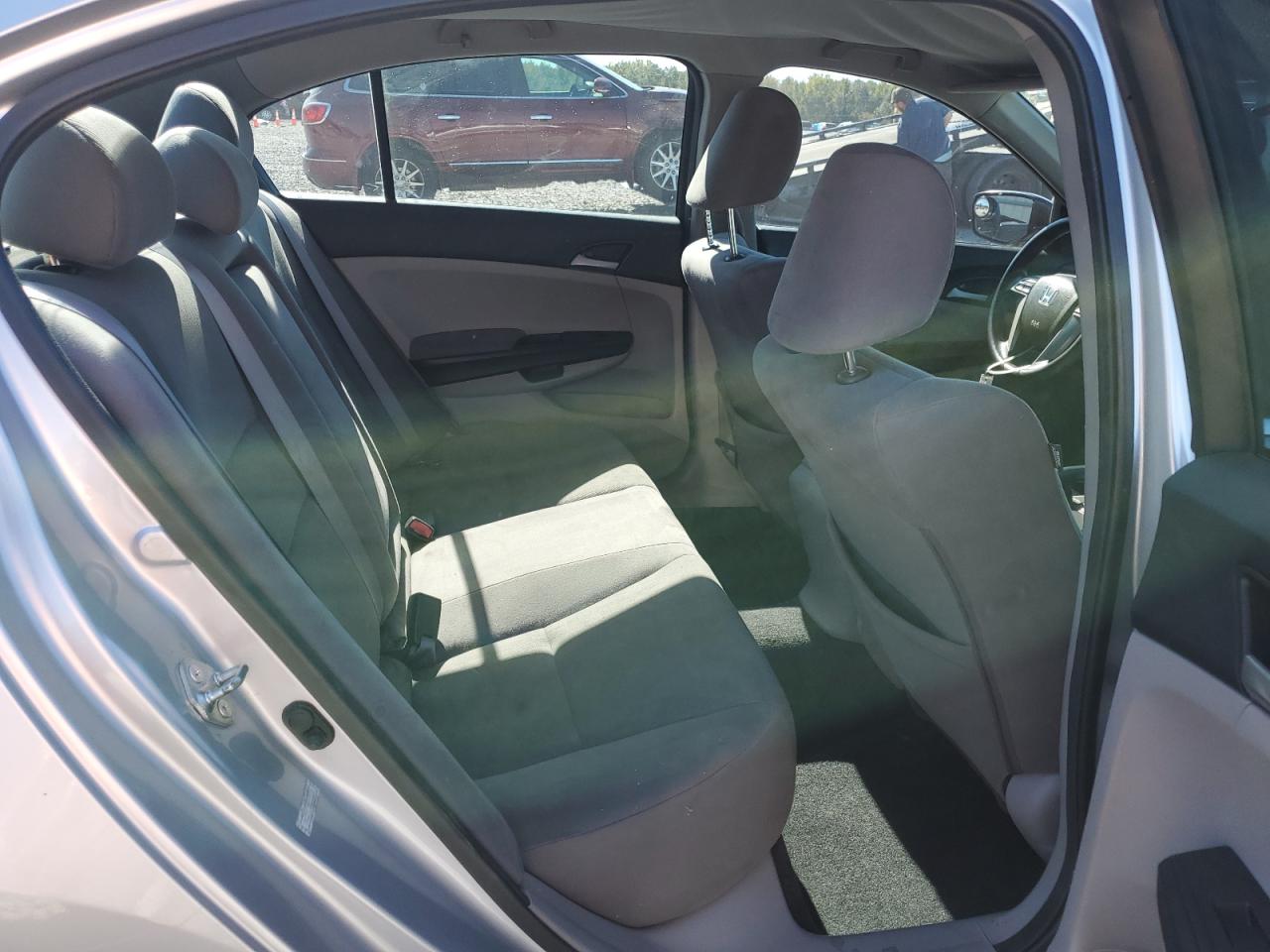 2011 Honda Accord Lx VIN: 1HGCP2F37BA040614 Lot: 82686925