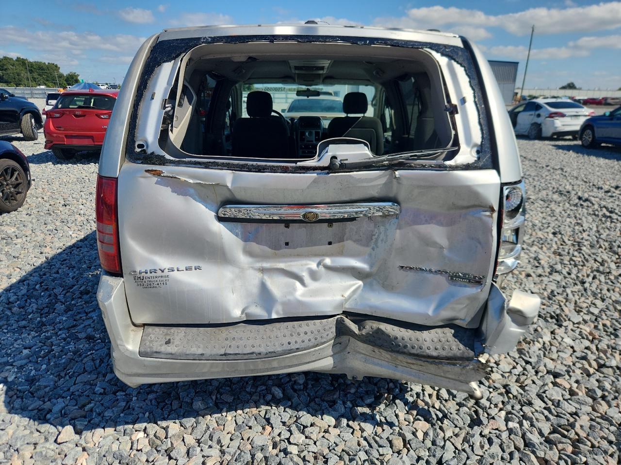 2010 Chrysler Town & Country Touring VIN: 2A4RR5D13AR230307 Lot: 82600555