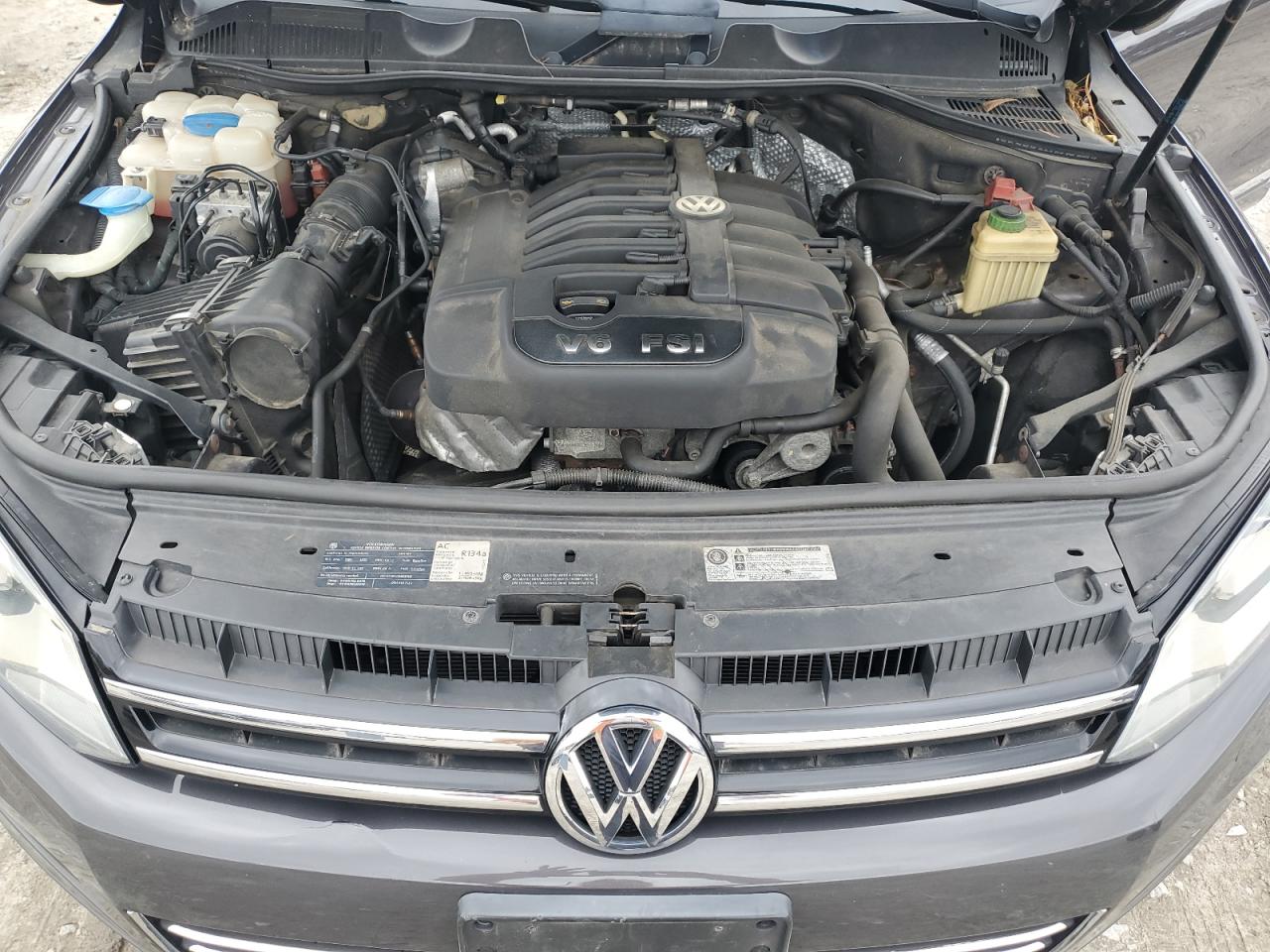 2011 Volkswagen Touareg V6 VIN: WVGFF9BP9BD003476 Lot: 90568355