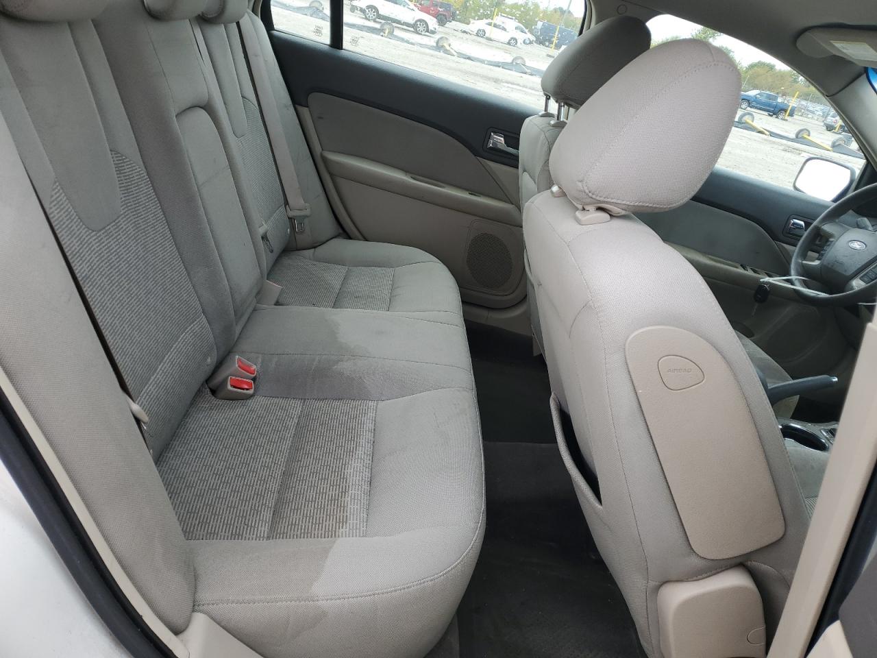 2010 Ford Uk VIN: 3FAHP0HA4AR272294 Lot: 82653815