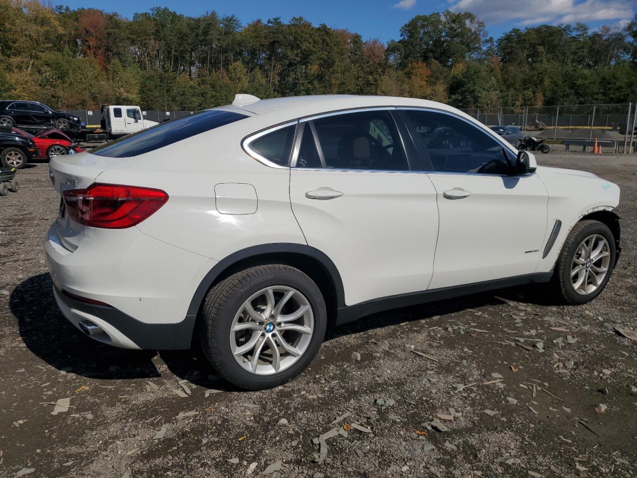 Фото: 5UXKU2C52G0N79890