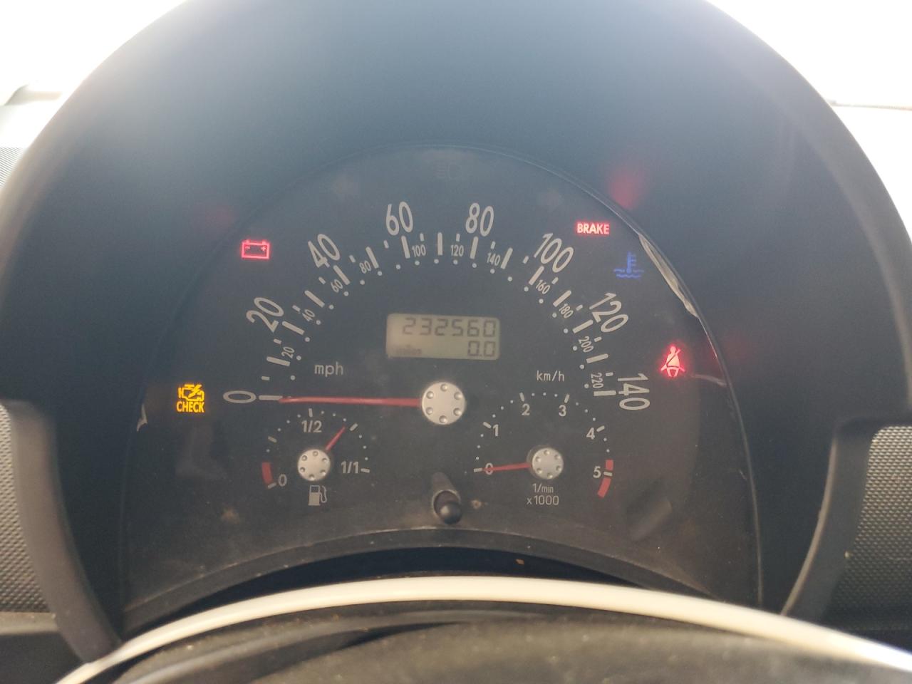 2000 Volkswagen New Beetle Gls Tdi VIN: 3VWCF21C7YM467888 Lot: 85684085