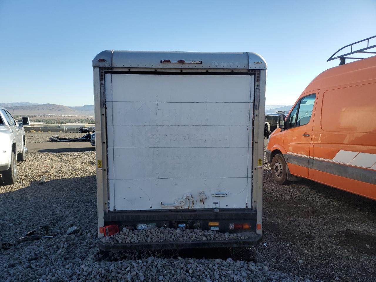 1989 Toyota Pickup Cab Chassis Super Long Wheelbase VIN: JT5VN94T8K0005252 Lot: 81988135