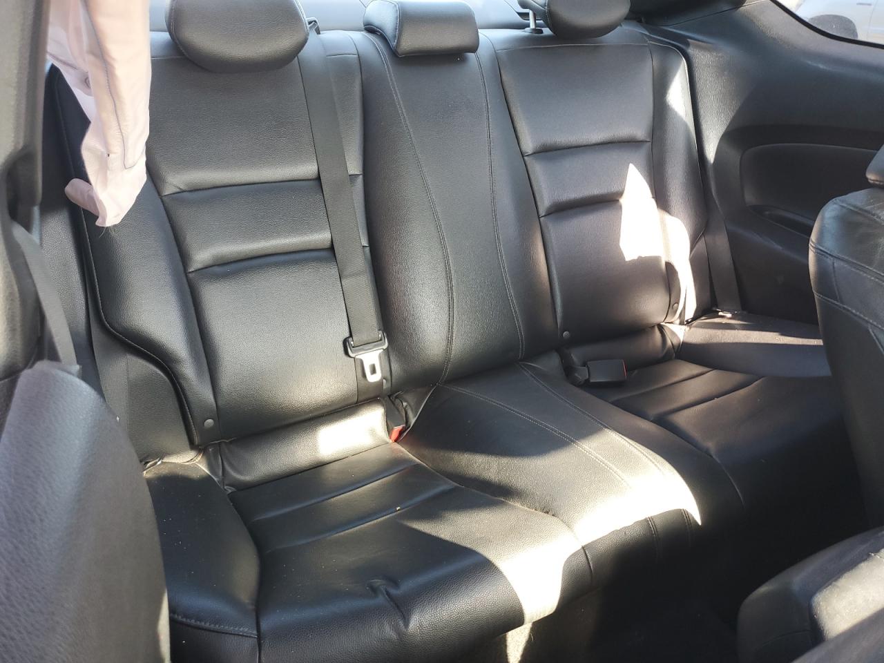 2015 Honda Accord Exl VIN: 1HGCT2B86FA006330 Lot: 84838145