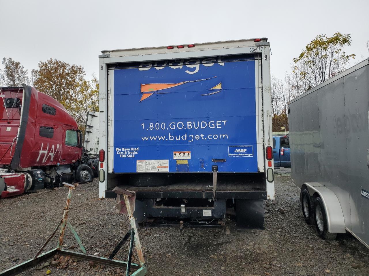 2013 Ford Econoline E350 Super Duty Box Truck VIN: 1FDWE3FL2DDB20696 Lot: 89696445