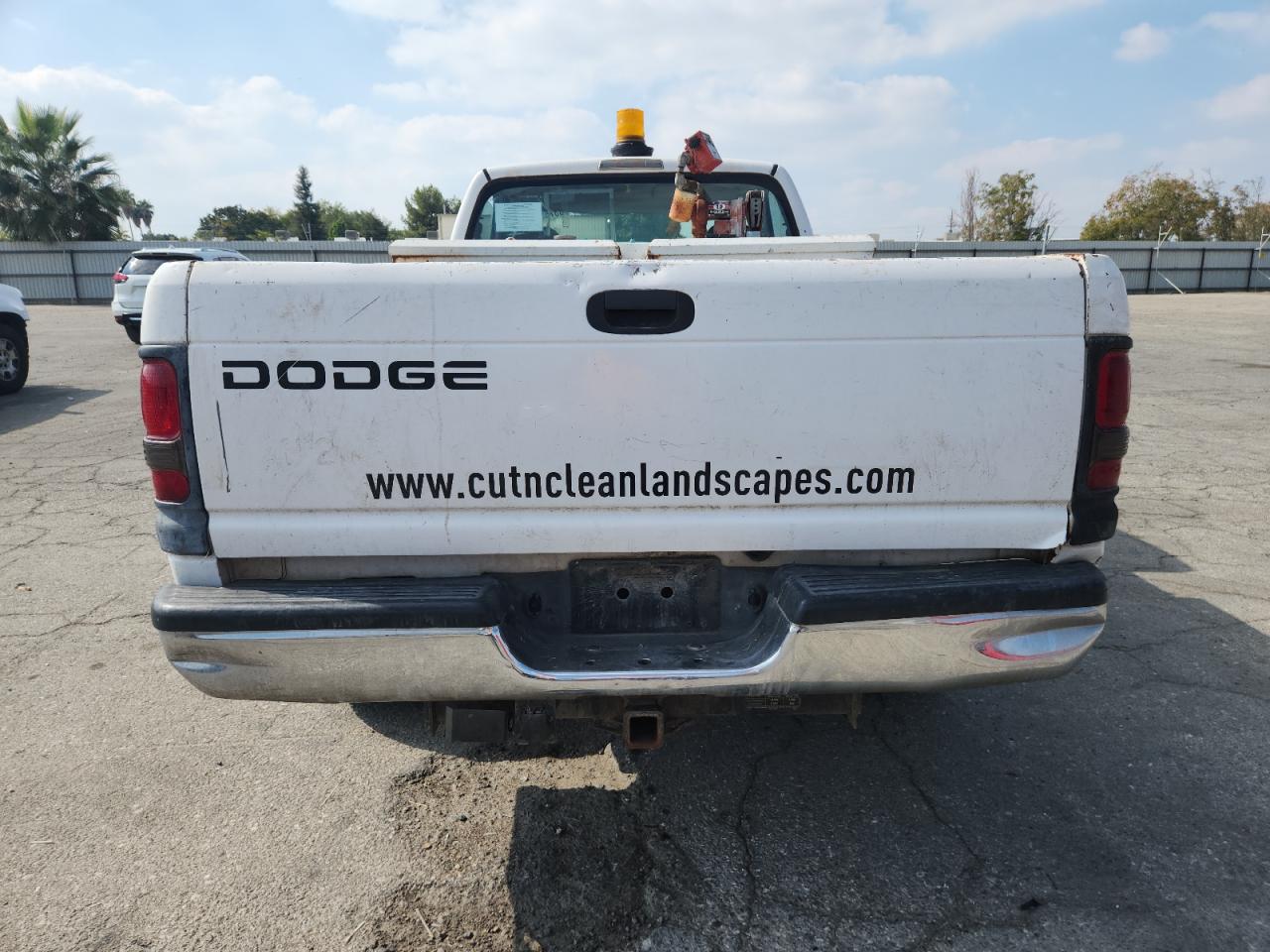 2001 Dodge Ram 2500 VIN: 3B7KC26Z71M560579 Lot: 83755665