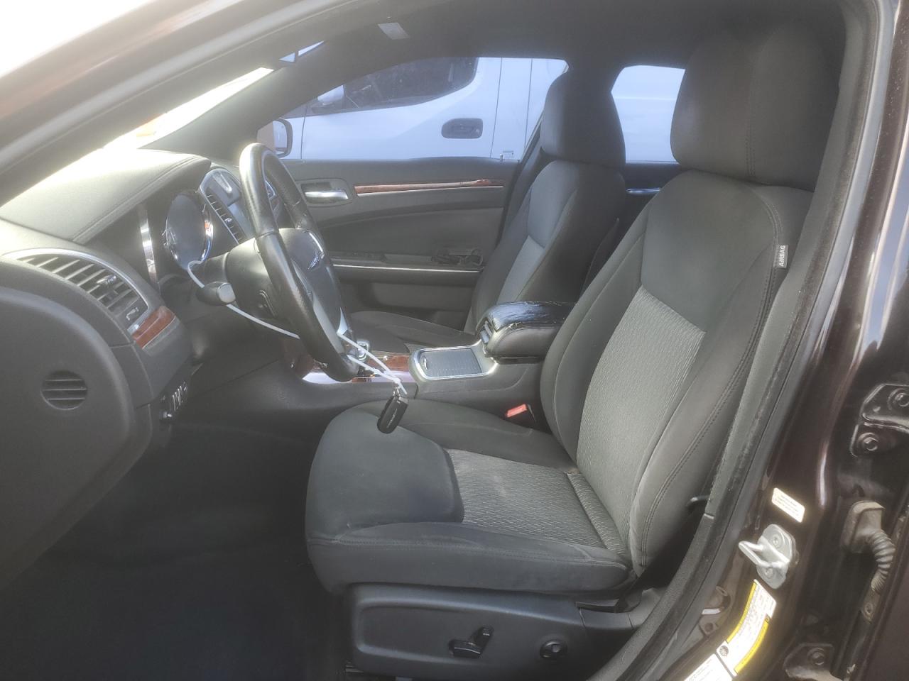 2012 Chrysler 300 VIN: 2C3CCAAG4CH216962 Lot: 86149005