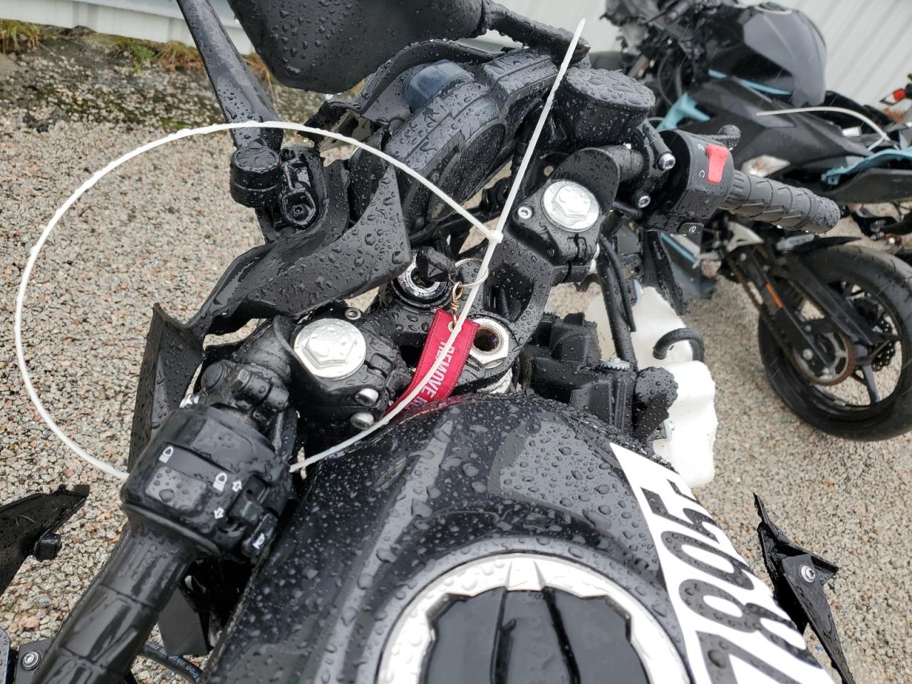 2022 Kawasaki Ex400 VIN: JKAEXKG15NDAG7097 Lot: 90037895