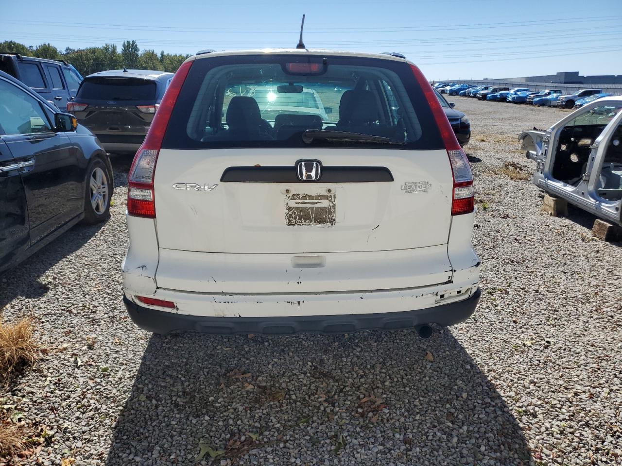 2011 Honda Cr-V Lx VIN: 3CZRE3H37BG700647 Lot: 82594475