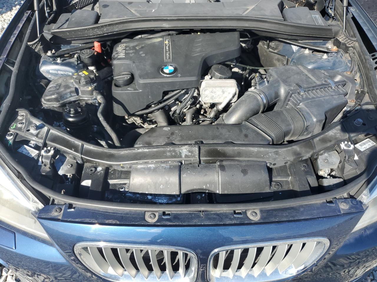 2015 BMW X1 xDrive28I VIN: WBAVL1C51FVY41716 Lot: 87215805