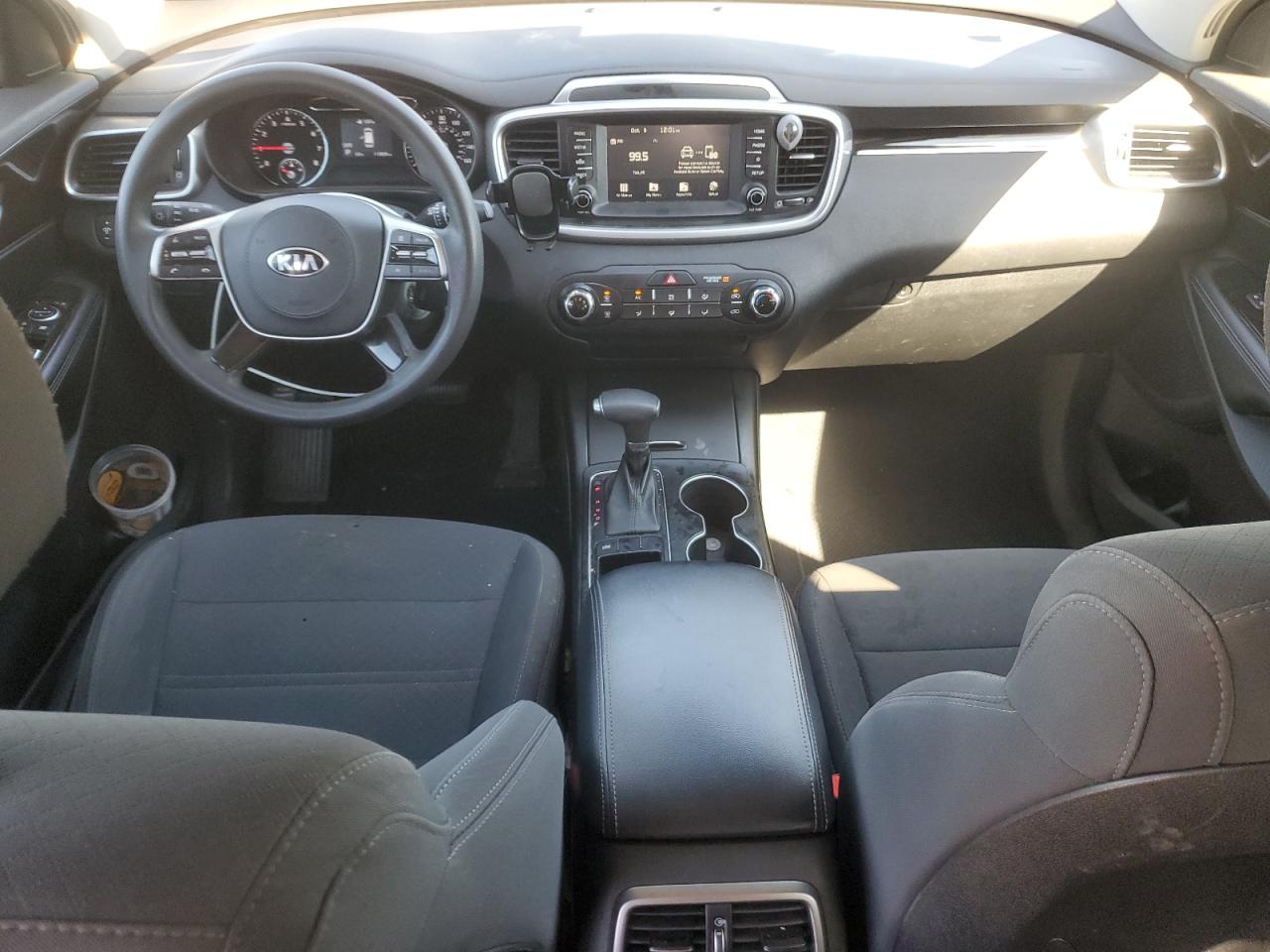 2019 Kia Sorento L VIN: 5XYPG4A37KG570522 Lot: 82339755