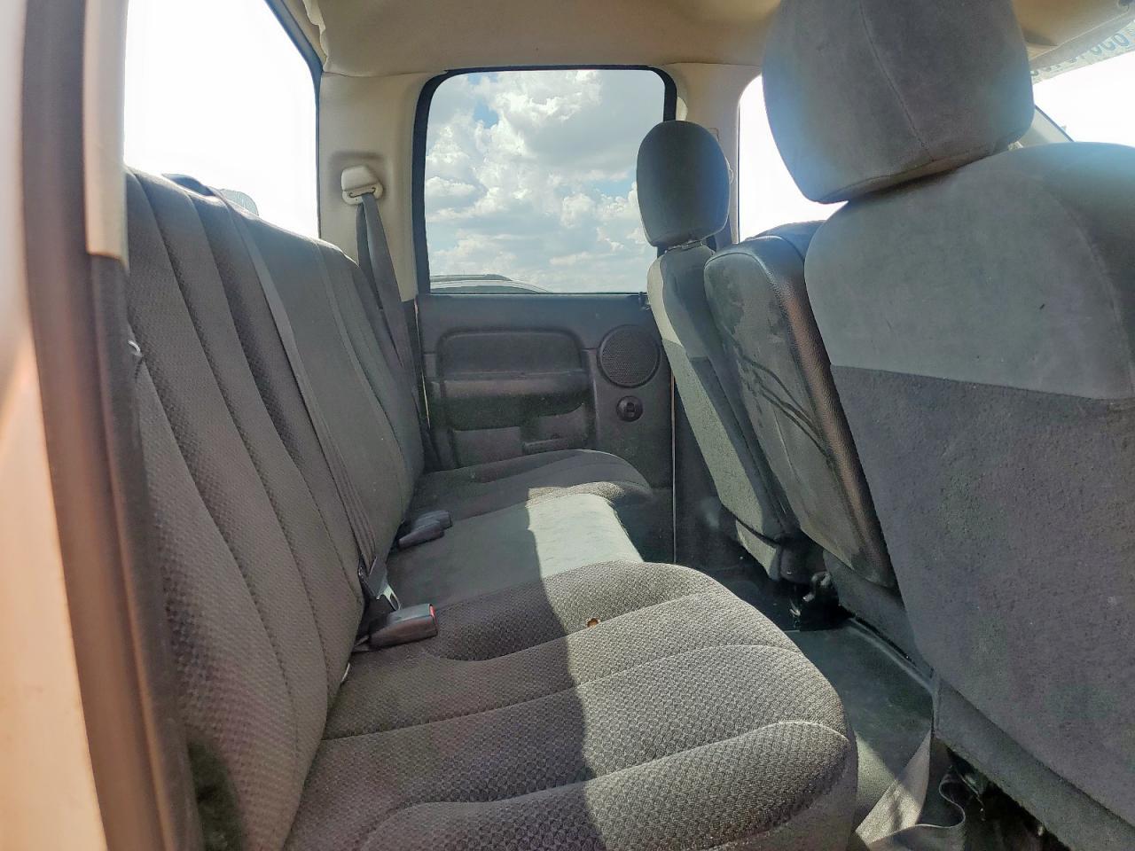2003 Dodge Ram 1500 St VIN: 1D7HA18DX3S371744 Lot: 85643105