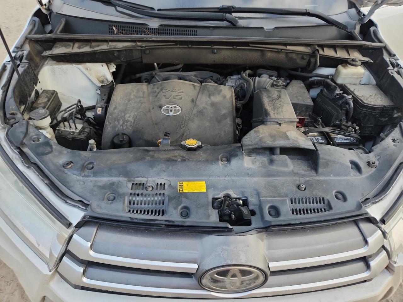 2017 Toyota Highlander Le VIN: 5TDZZRFH1HS214762 Lot: 85267895