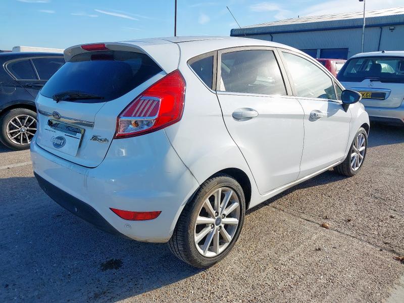 2017 FORD FIESTA TITANIUM TURBO AUT 