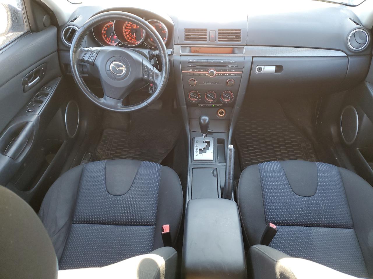 2004 Mazda 3 Hatchback VIN: JM1BK143241148213 Lot: 86453175