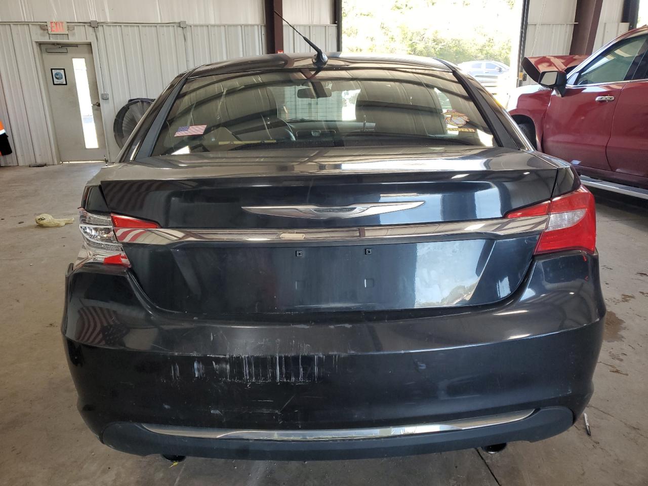 2011 Chrysler 200 Limited VIN: 1C3BC2FG6BN516471 Lot: 82392385